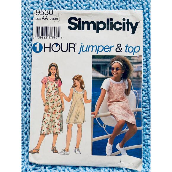 Simplicity sewing pattern 9530 girls jumper top Size 7 8 10 - Picture 1 of 5